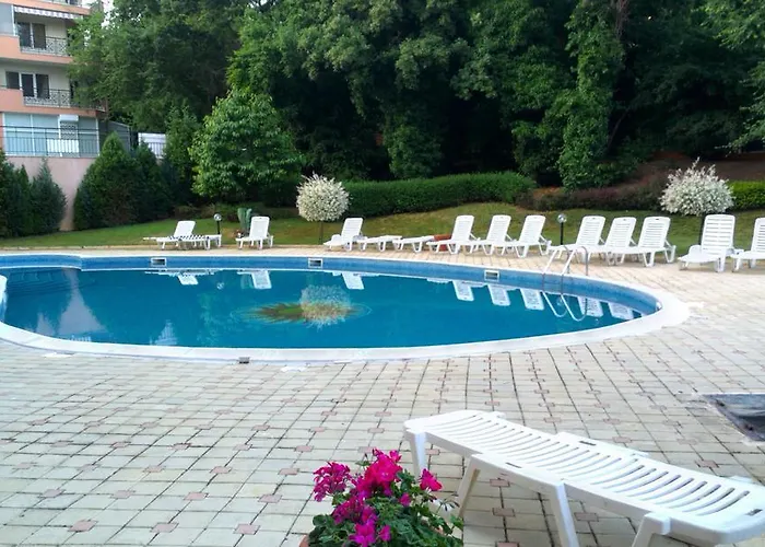 Luxury Sunrise Complex *